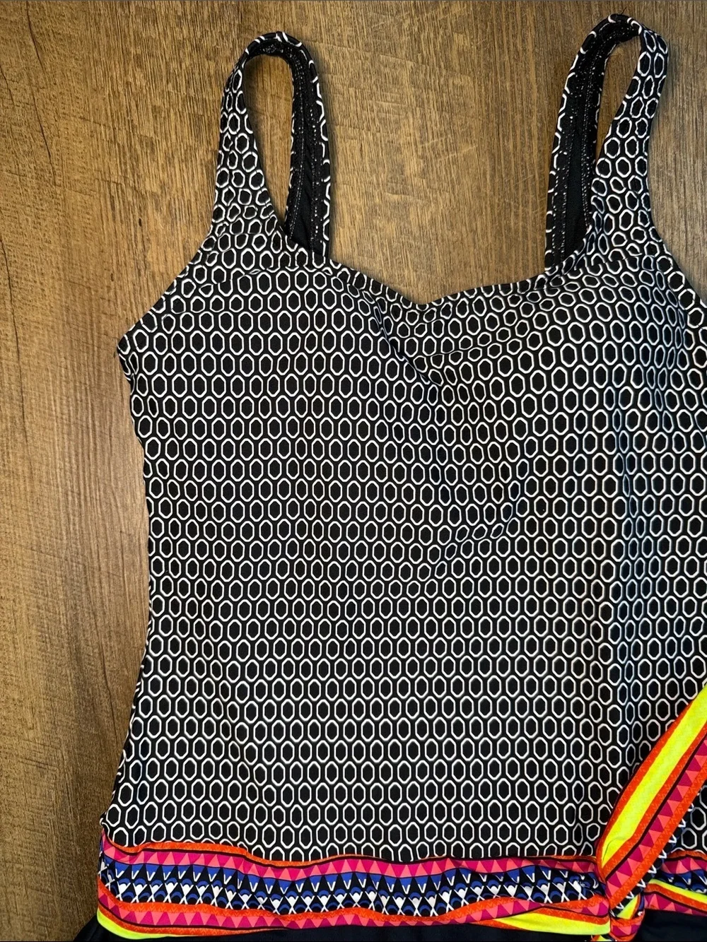 Jag Black Patterned One-Piece Swimsuit with Colorful Trim Size Medium